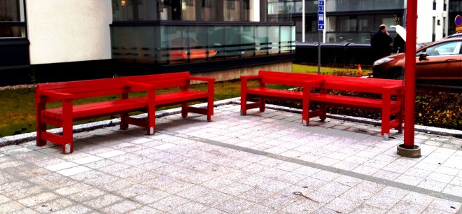 red-bench-2